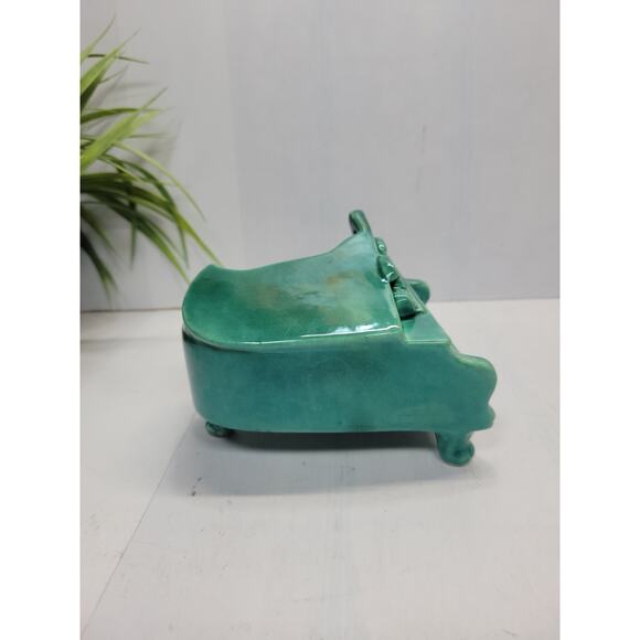 Vintage Baby Grand Piano Planter, Green Pottery - Picture 4 of 5